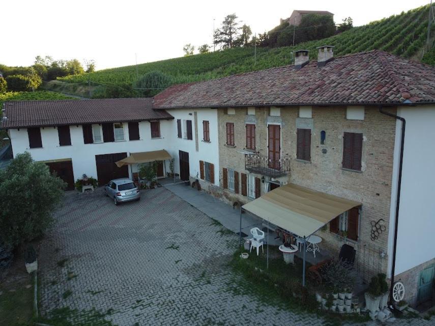 Cascina Cantaret Agriturismo San Marzano Oliveto Eksteriør billede
